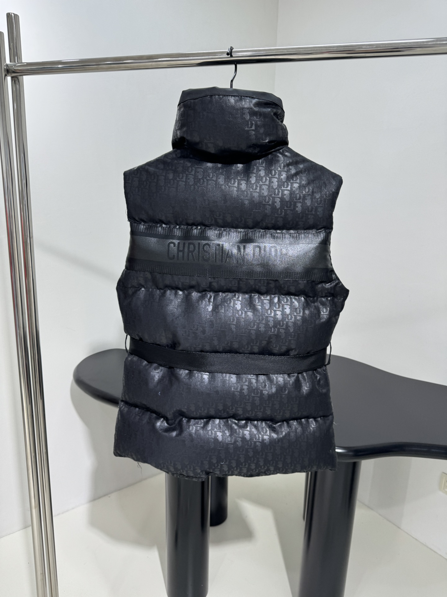 Louis Vuitton Haute Couture Luxury Atelier Designer Belt Tie Accessories 3