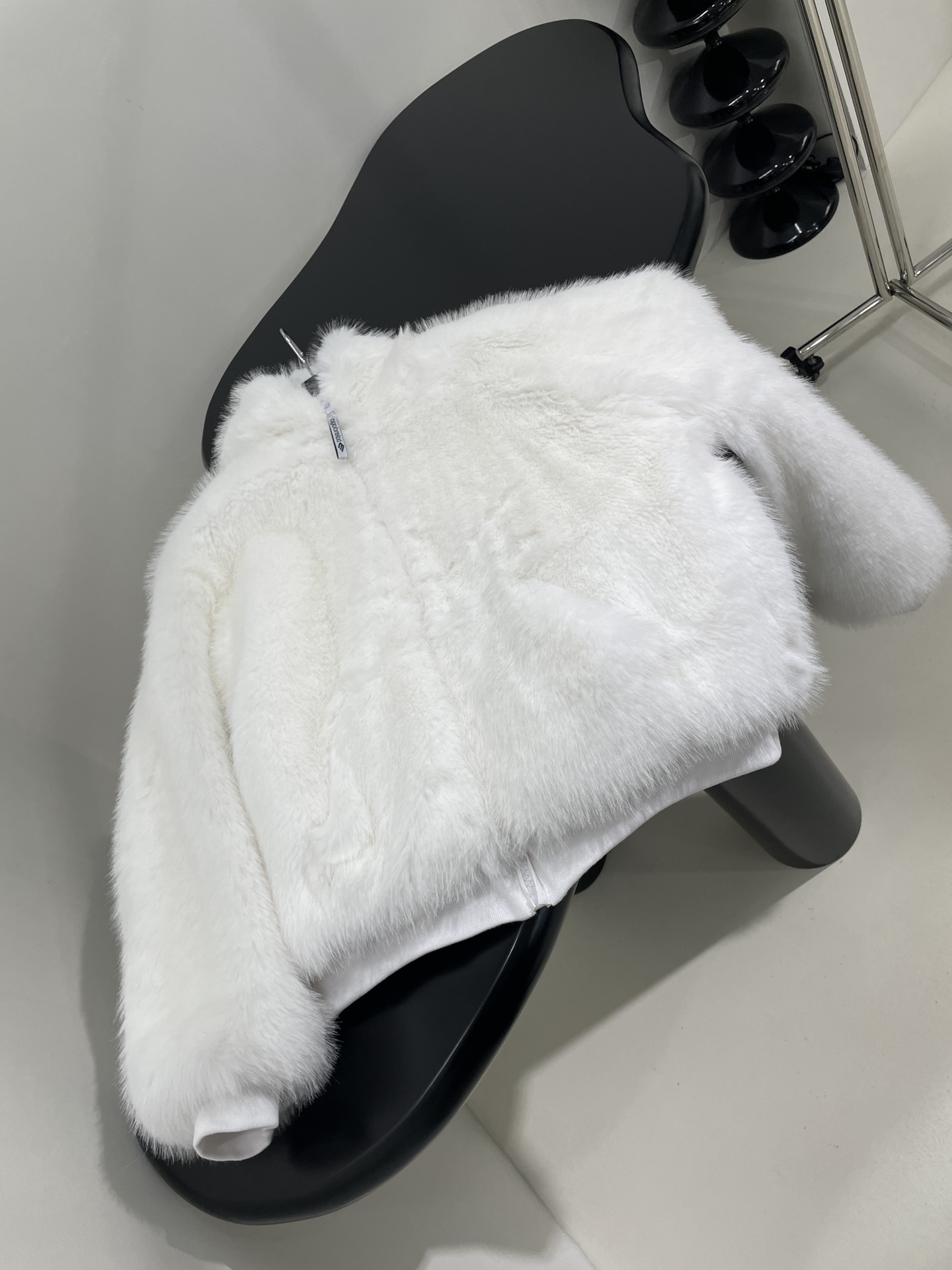Customized Skin-Skiwear with 3B Icon Art and Heat-Firing Fabric Technology - 图片 4
