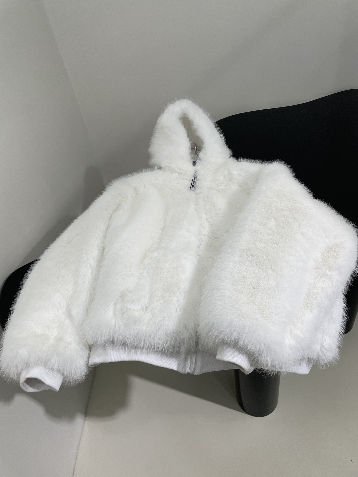 Customized Skin-Skiwear with 3B Icon Art and Heat-Firing Fabric Technology - 图片 8
