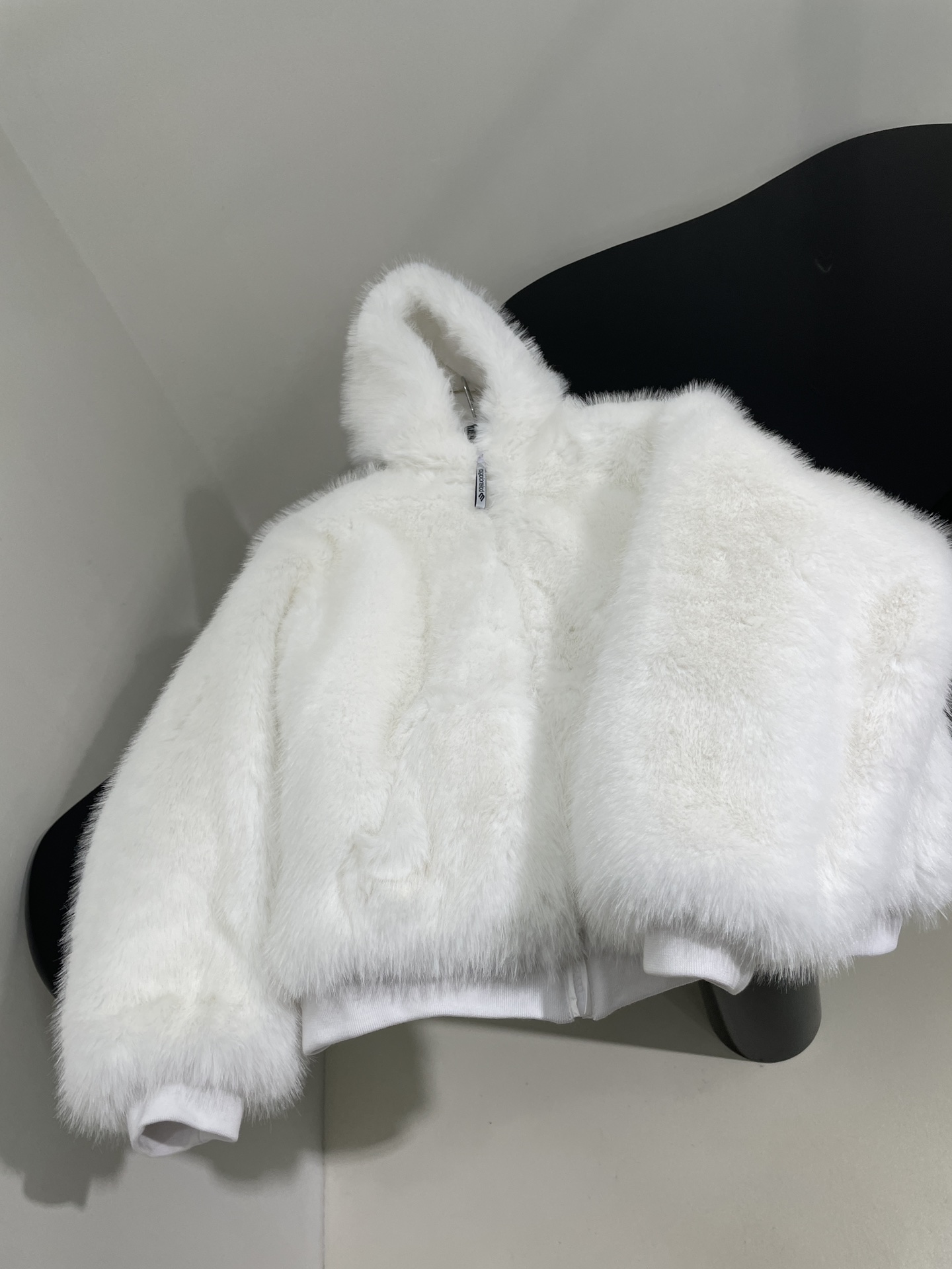 Customized Skin-Skiwear with 3B Icon Art and Heat-Firing Fabric Technology - 图片 6