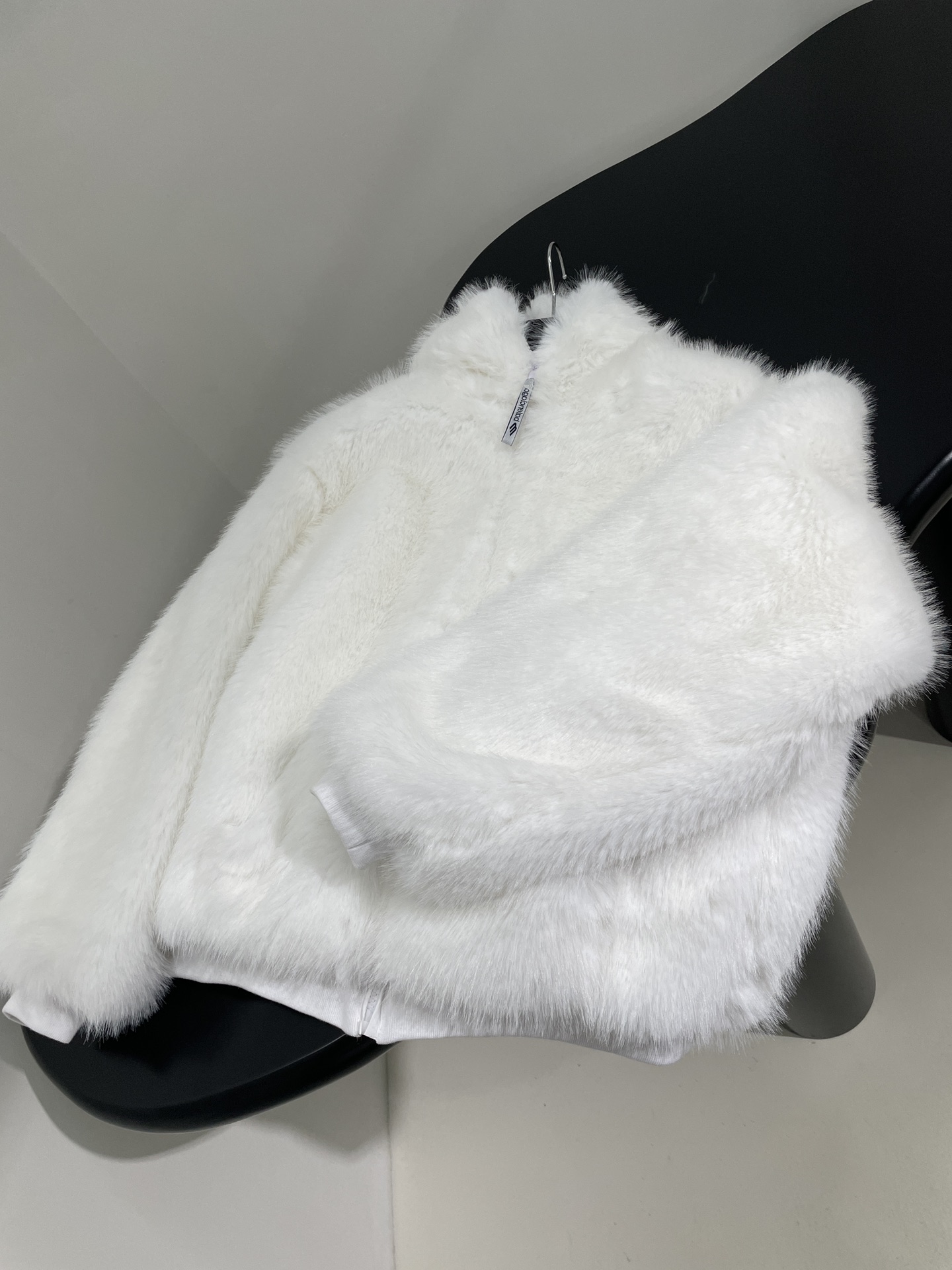 Customized Skin-Skiwear with 3B Icon Art and Heat-Firing Fabric Technology - 图片 5