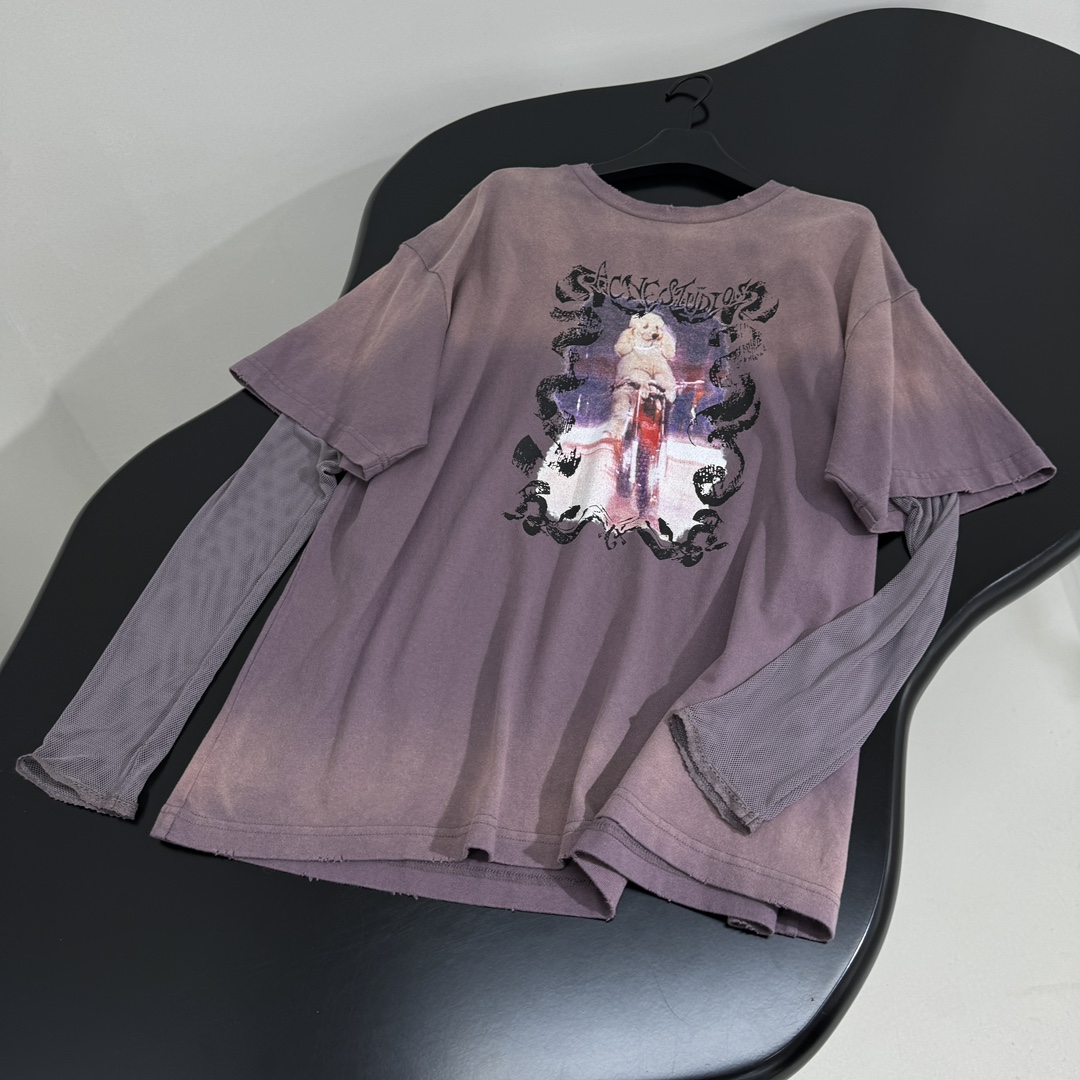 𝐴𝑛𝑐𝑒*𝑠𝑡𝑢𝑑𝑖𝑜25早春新品假两件印花T恤
棉质针织平纹面料
饰有当季品牌印花图案
底层拼接薄纱衣
