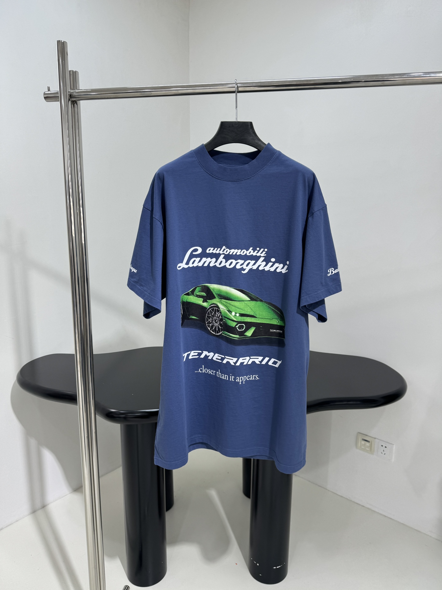 𝐵𝑎𝑙𝑒𝑛𝑐𝑖𝑎𝑔*25早春新品｜Automobili Lamborghini🛞联名合作廓形短袖T恤
独