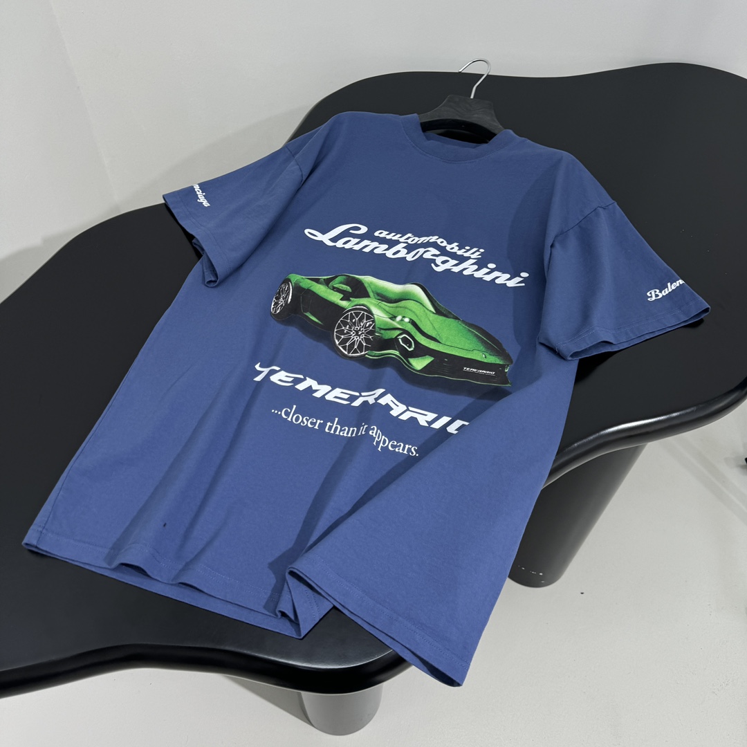 𝐵𝑎𝑙𝑒𝑛𝑐𝑖𝑎𝑔*25早春新品｜Automobili Lamborghini🛞联名合作廓形短袖T恤
独