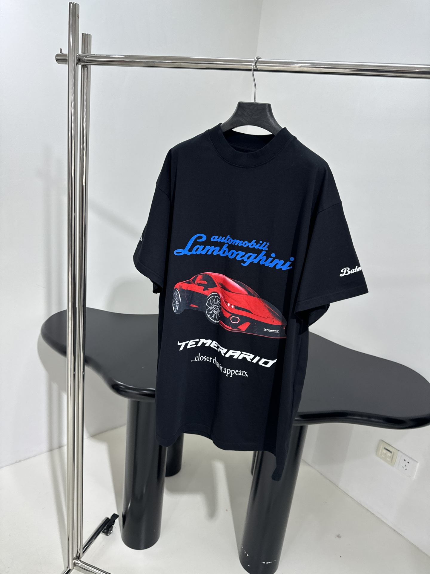 𝐵𝑎𝑙𝑒𝑛𝑐𝑖𝑎𝑔*25早春新品｜Automobili Lamborghini🛞联名合作廓形短袖T恤
独
