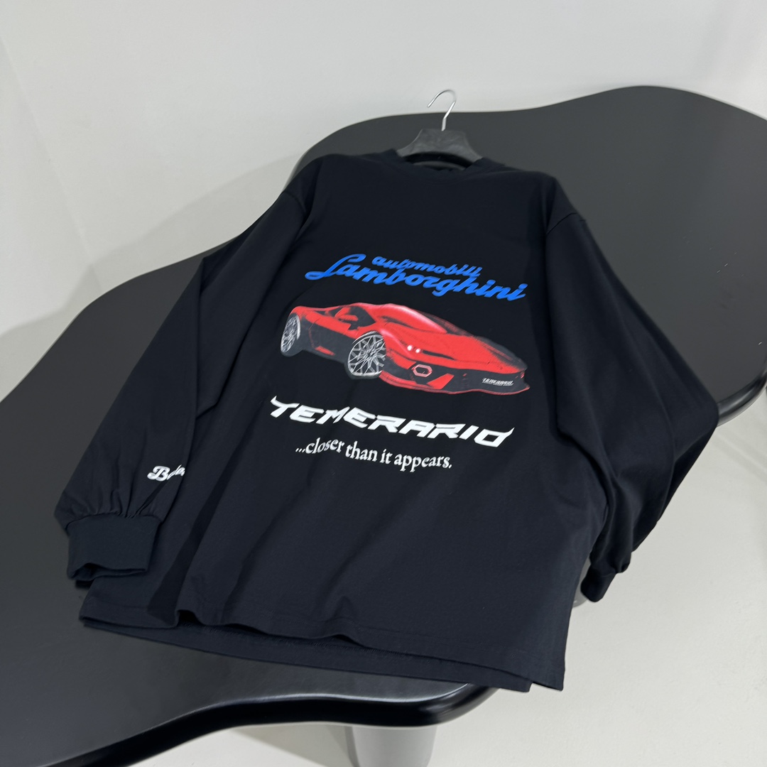 𝐵𝑎𝑙𝑒𝑛𝑐𝑖𝑎𝑔*25早春新品｜Automobili Lamborghini🛞联名合作廓形长袖T恤
独