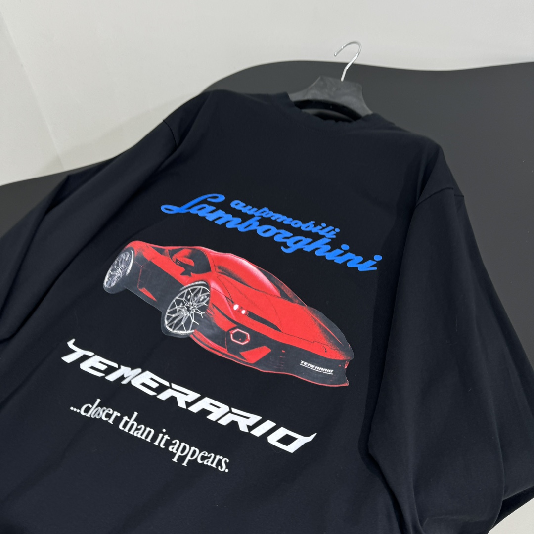 𝐵𝑎𝑙𝑒𝑛𝑐𝑖𝑎𝑔*25早春新品｜Automobili Lamborghini🛞联名合作廓形长袖T恤
独