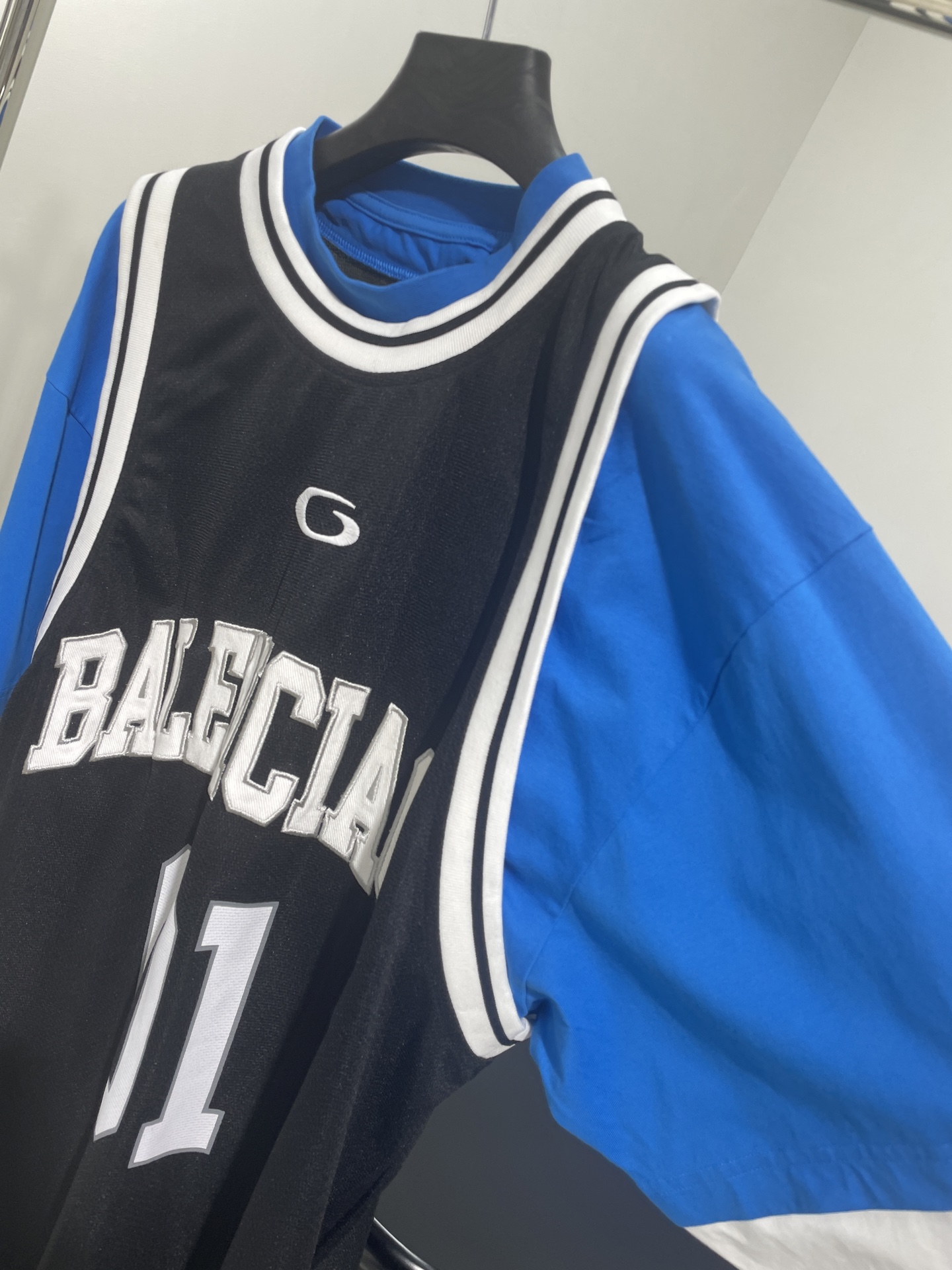 𝐵𝑎𝑙𝑒𝑛𝑐𝑖𝑎𝑔*新品BASKETBALL SERIES - 3件套层叠长袖T恤
定制定染复古运动网眼