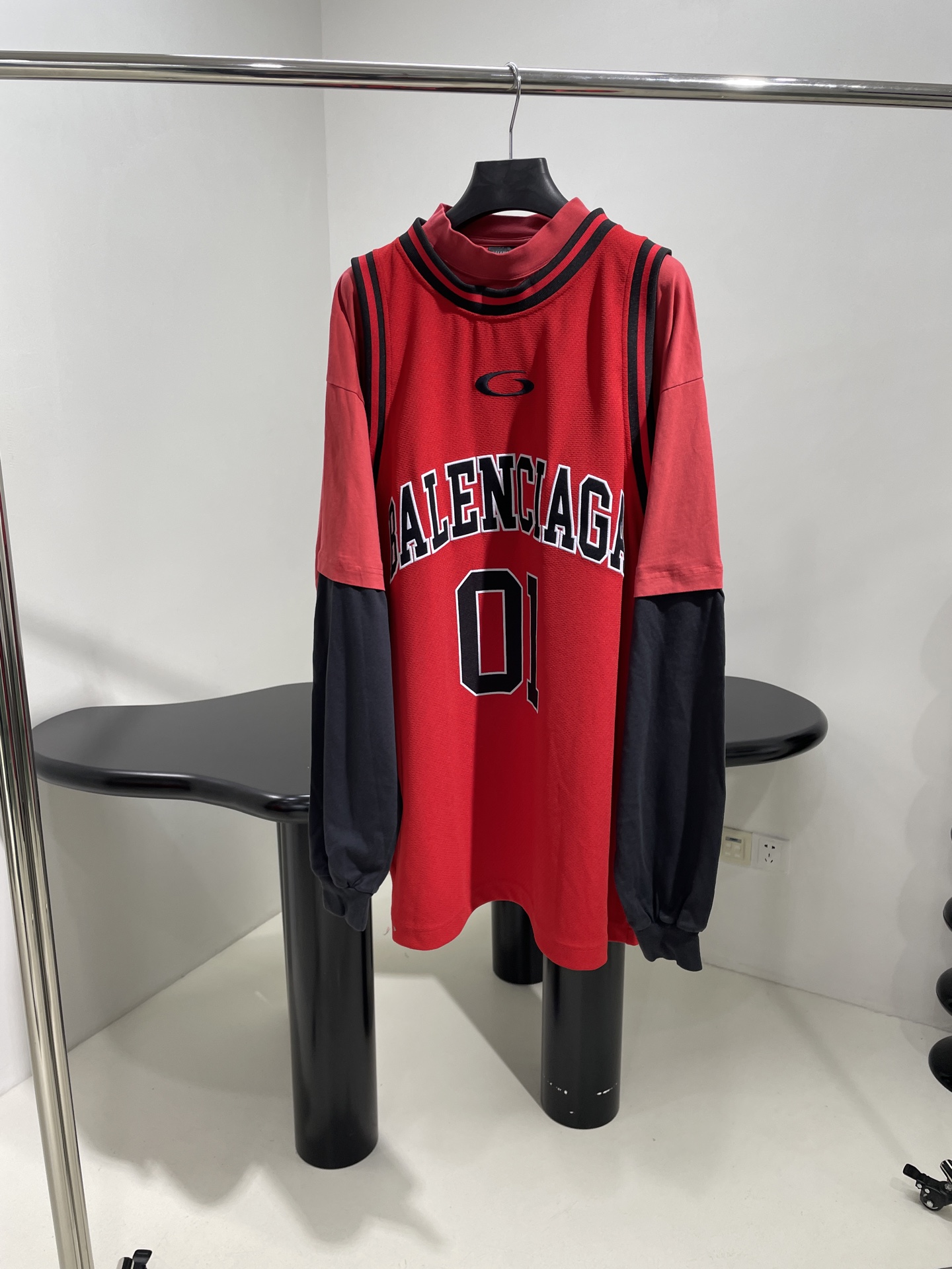 𝐵𝑎𝑙𝑒𝑛𝑐𝑖𝑎𝑔*新品BASKETBALL SERIES - 3件套层叠长袖T恤
定制定染复古运动网眼