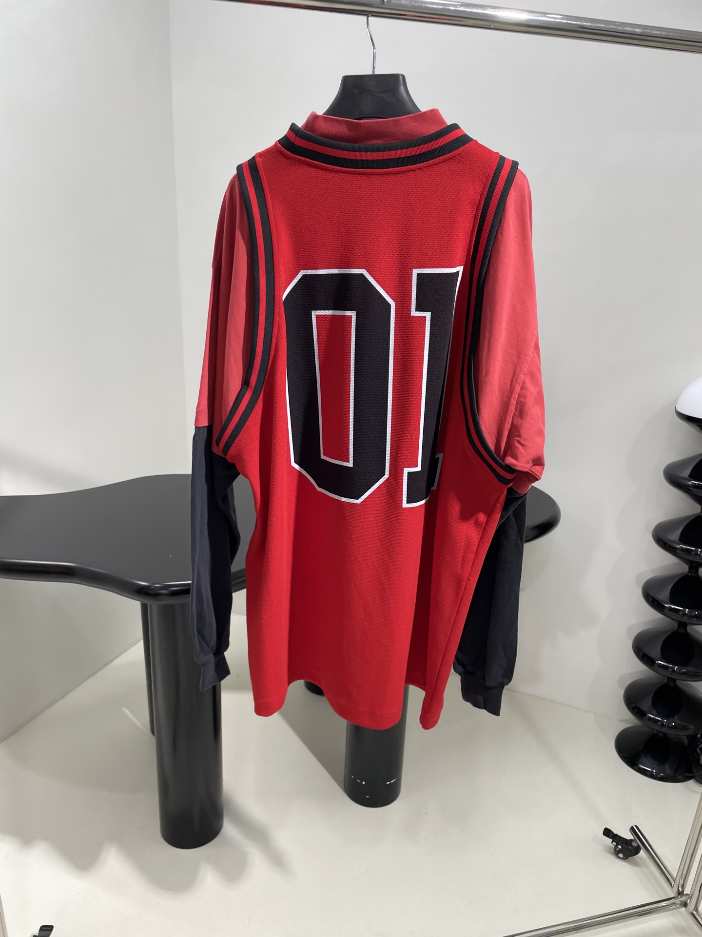 𝐵𝑎𝑙𝑒𝑛𝑐𝑖𝑎𝑔*新品BASKETBALL SERIES - 3件套层叠长袖T恤
定制定染复古运动网眼