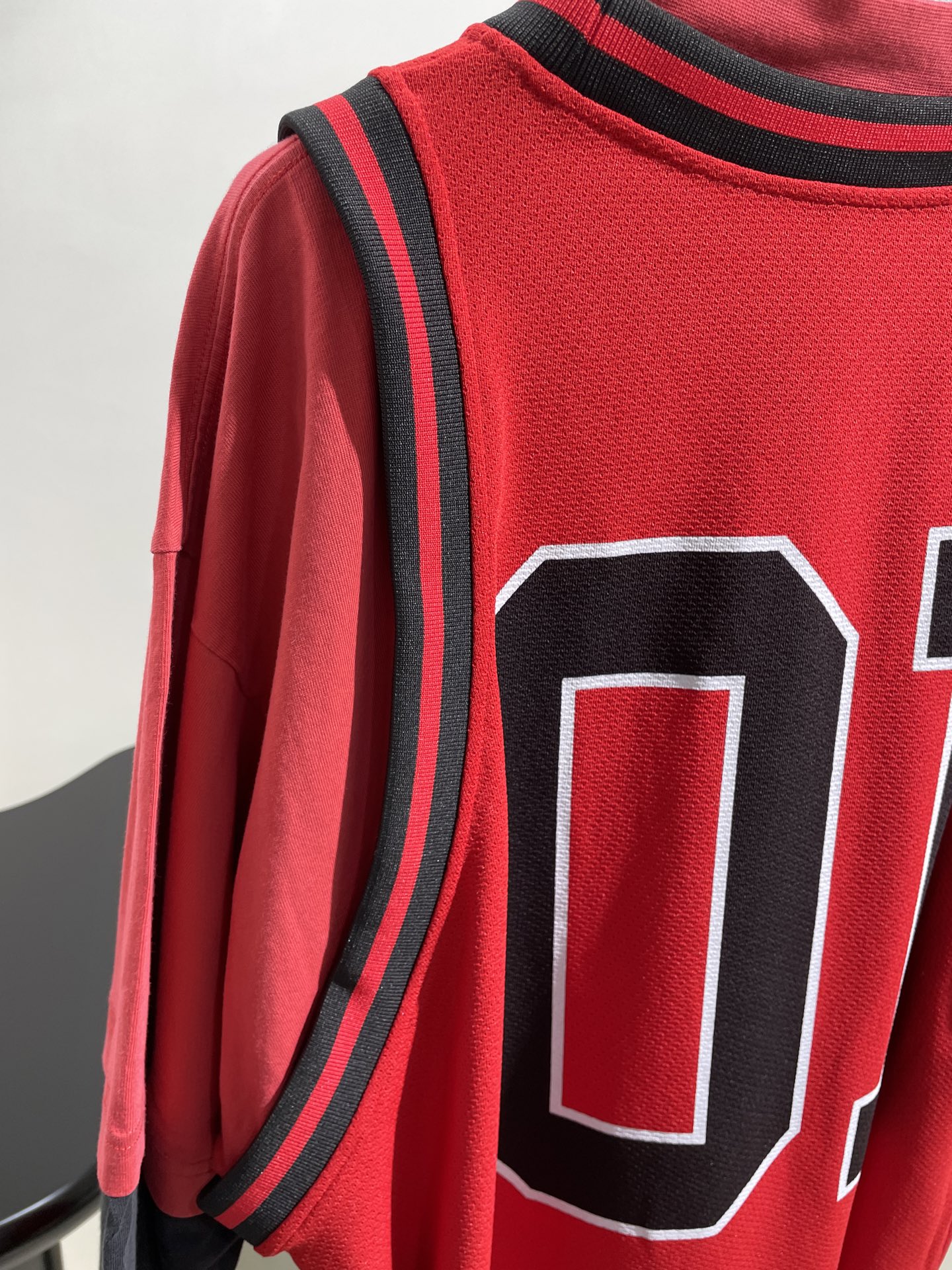 𝐵𝑎𝑙𝑒𝑛𝑐𝑖𝑎𝑔*新品BASKETBALL SERIES - 3件套层叠长袖T恤
定制定染复古运动网眼