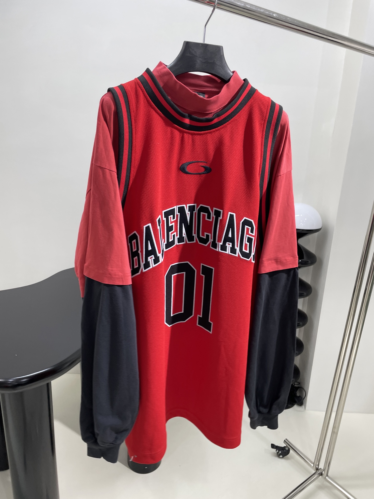 𝐵𝑎𝑙𝑒𝑛𝑐𝑖𝑎𝑔*新品BASKETBALL SERIES - 3件套层叠长袖T恤
定制定染复古运动网眼