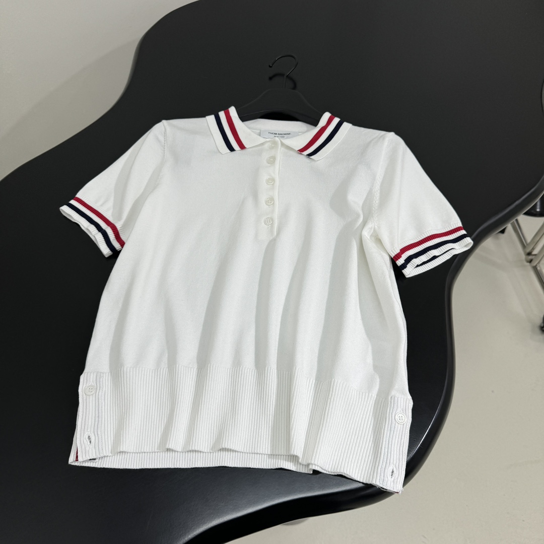 “Thom Brown Classic Women’s Suit with New Wool Polo in White” - 图片 5
