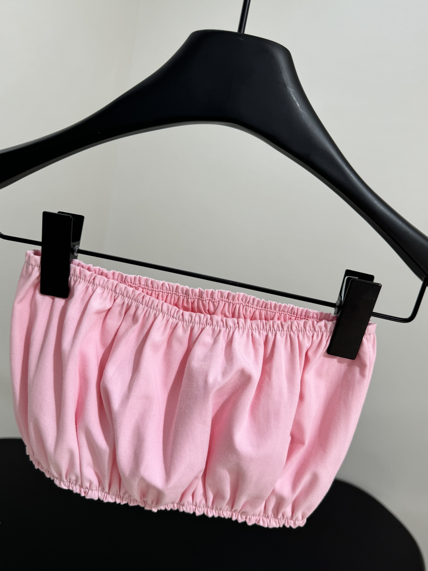 Stylish Loose Cherry Pollen Silk Dress with Brand Embroidery – Sakura House Collection. - 图片 4