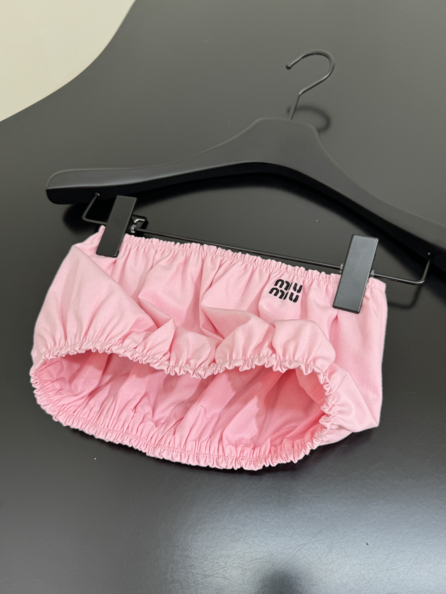 Stylish Loose Cherry Pollen Silk Dress with Brand Embroidery – Sakura House Collection. - 图片 7