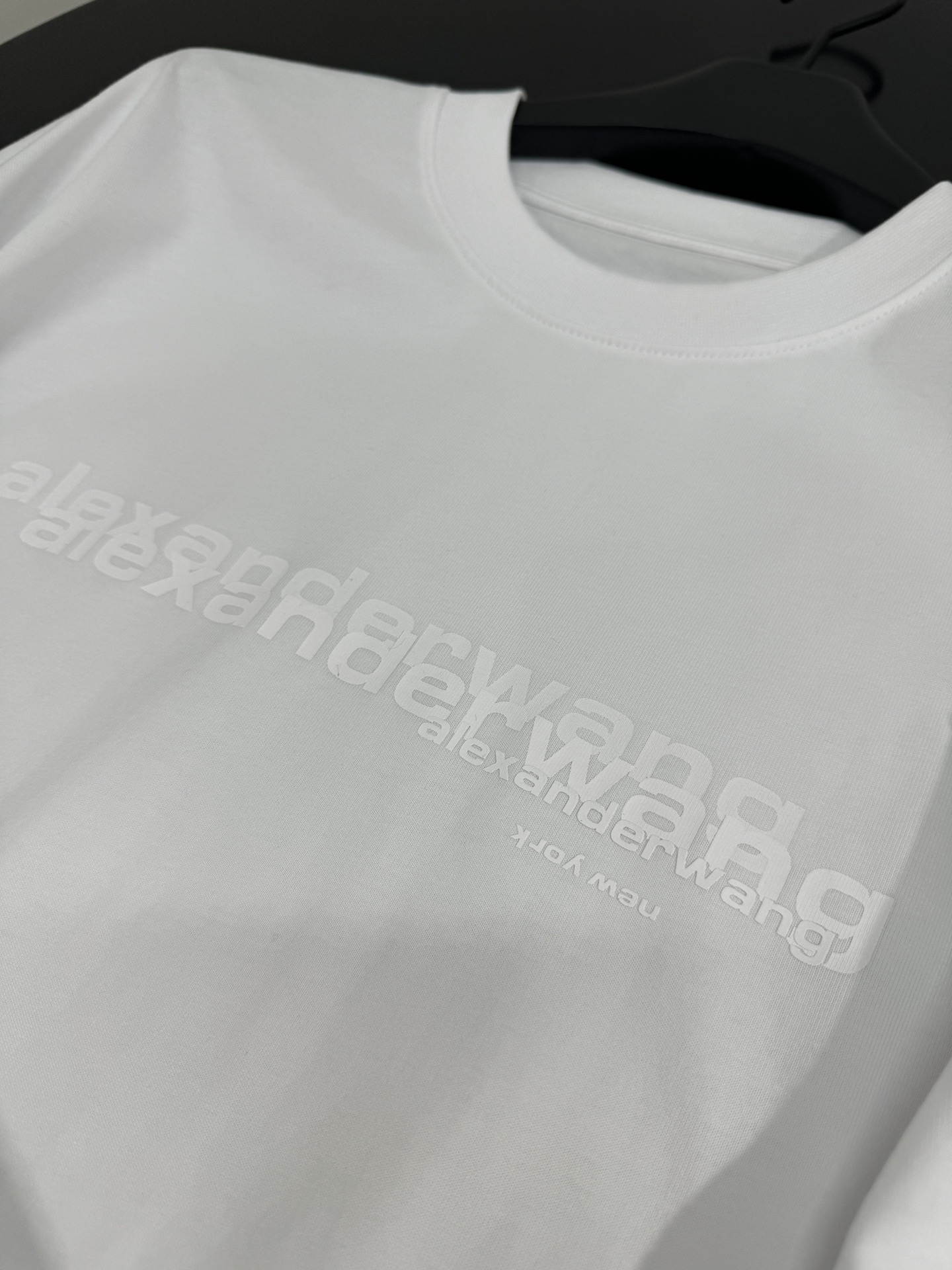 Fashion Update: P437 Original Cotton T-shirt with New Alexandre Wang25 Pressurized Collection - 图片 6