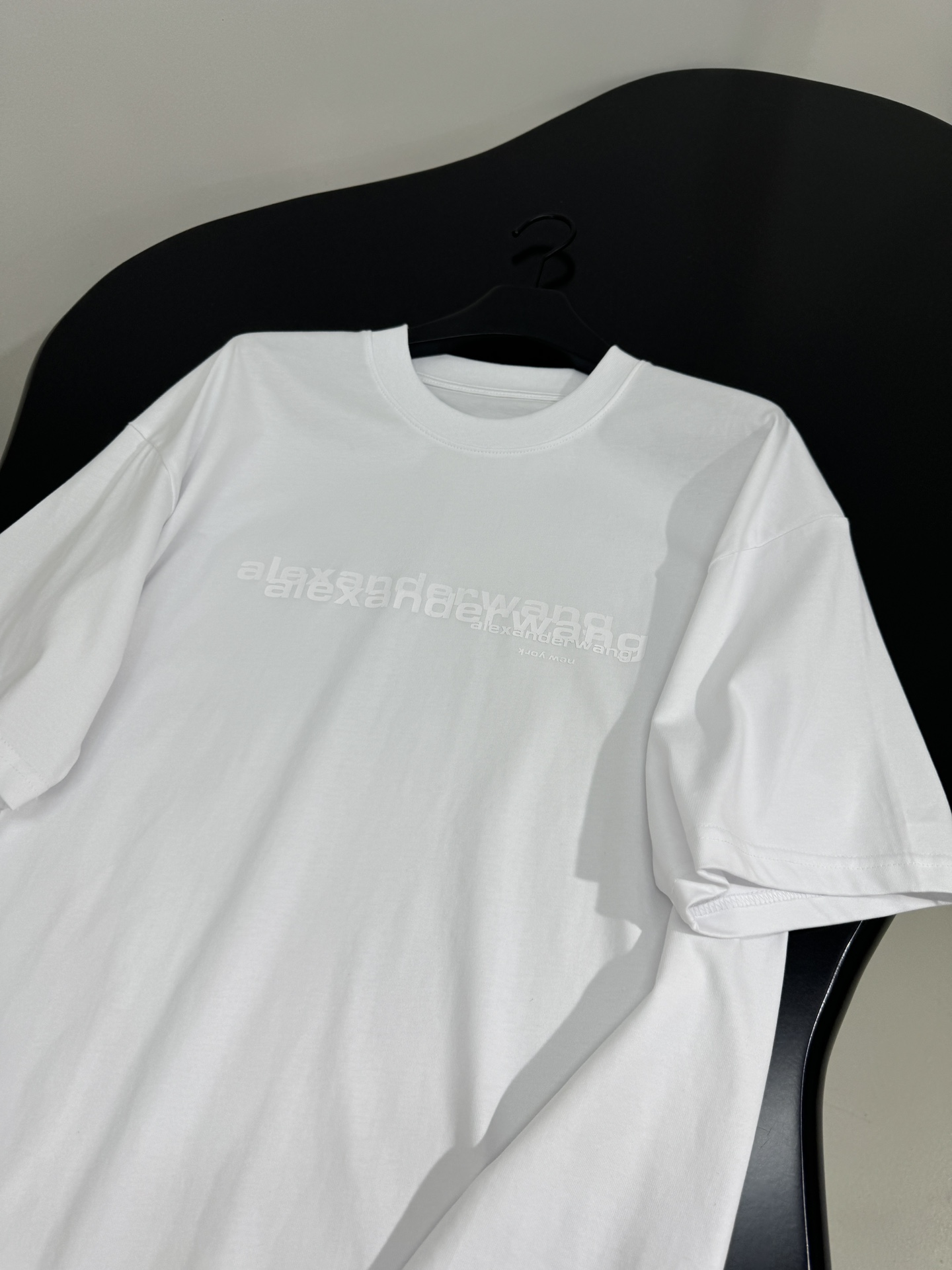 Fashion Update: P437 Original Cotton T-shirt with New Alexandre Wang25 Pressurized Collection - 图片 5