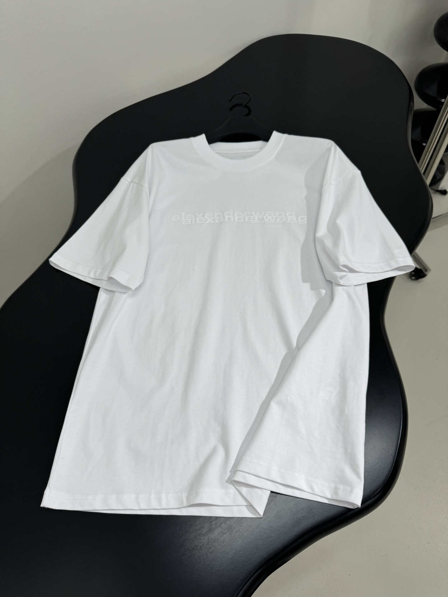 Fashion Update: P437 Original Cotton T-shirt with New Alexandre Wang25 Pressurized Collection - 图片 4