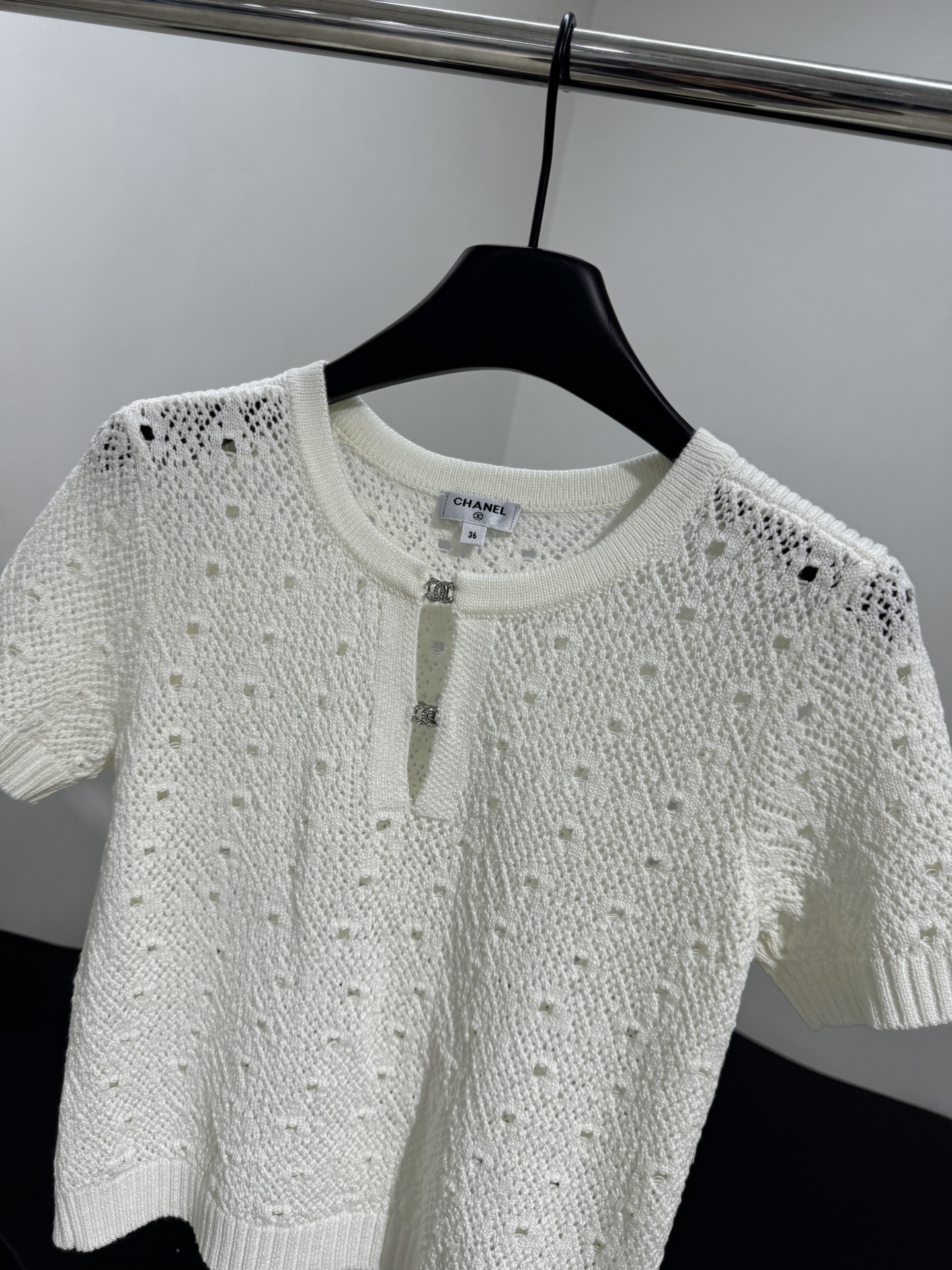 [Chanel Women