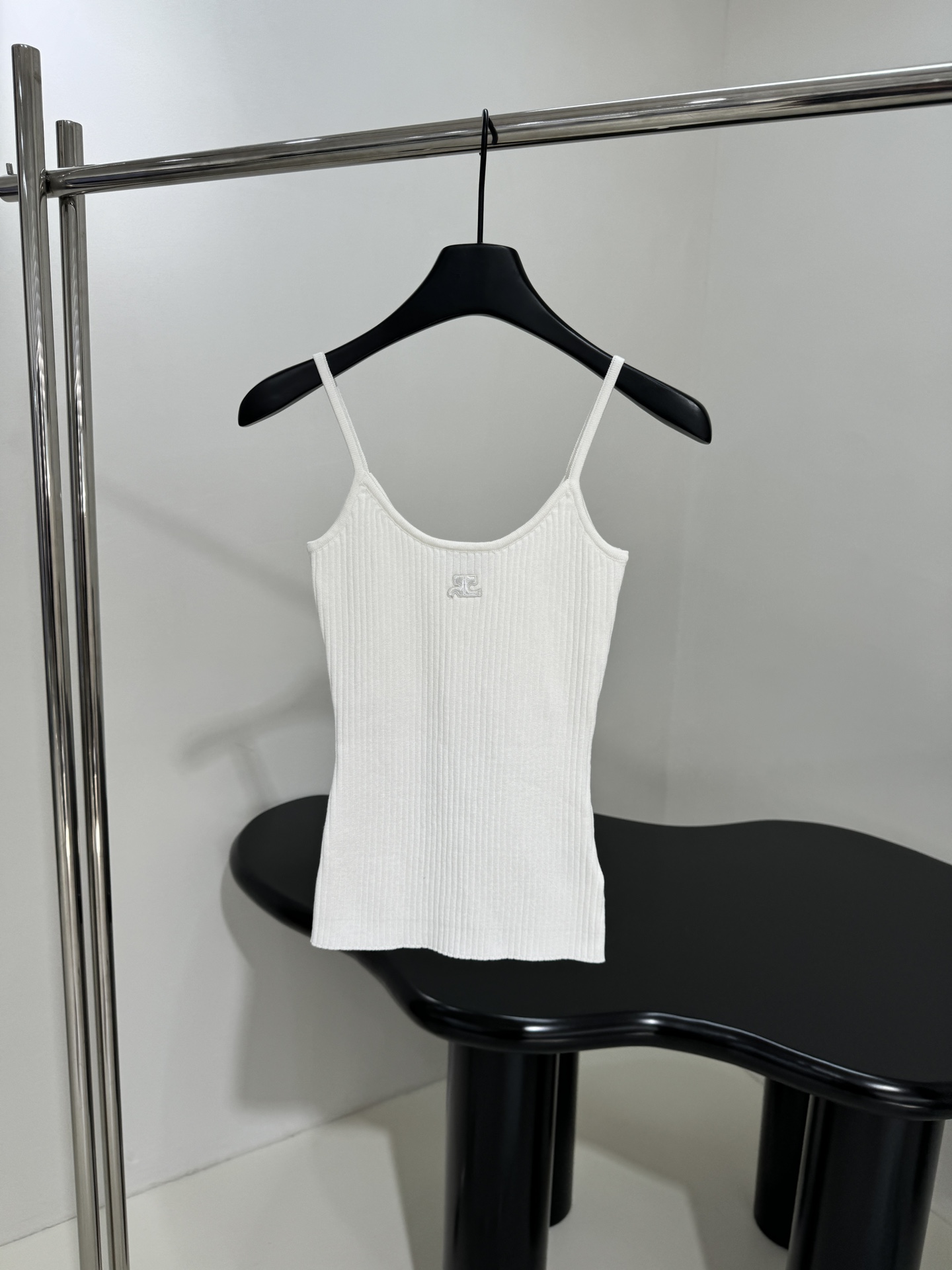 “Cotton Knit Vest Adds Style to Courrege’s P483 Female Suit”