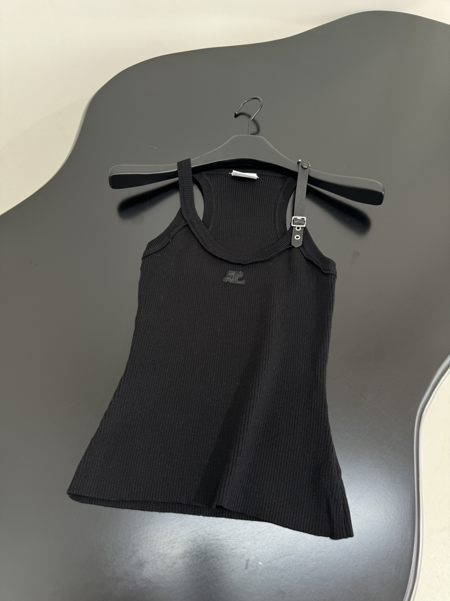Courreges: Original Female Suit with Cotton Knit Vest, Leather Belts, Stripes. - 图片 4