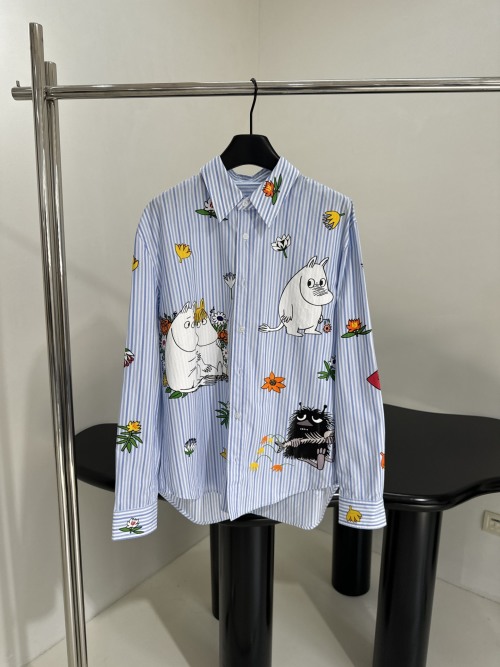 ANCE STUDIO X MOOMIN Striped Cotton Cartoon Print Shirt - Sky Blue 1 ANCE STUDIO X MOOMIN Striped Cotton Cartoon Print Shirt - Sky Blue