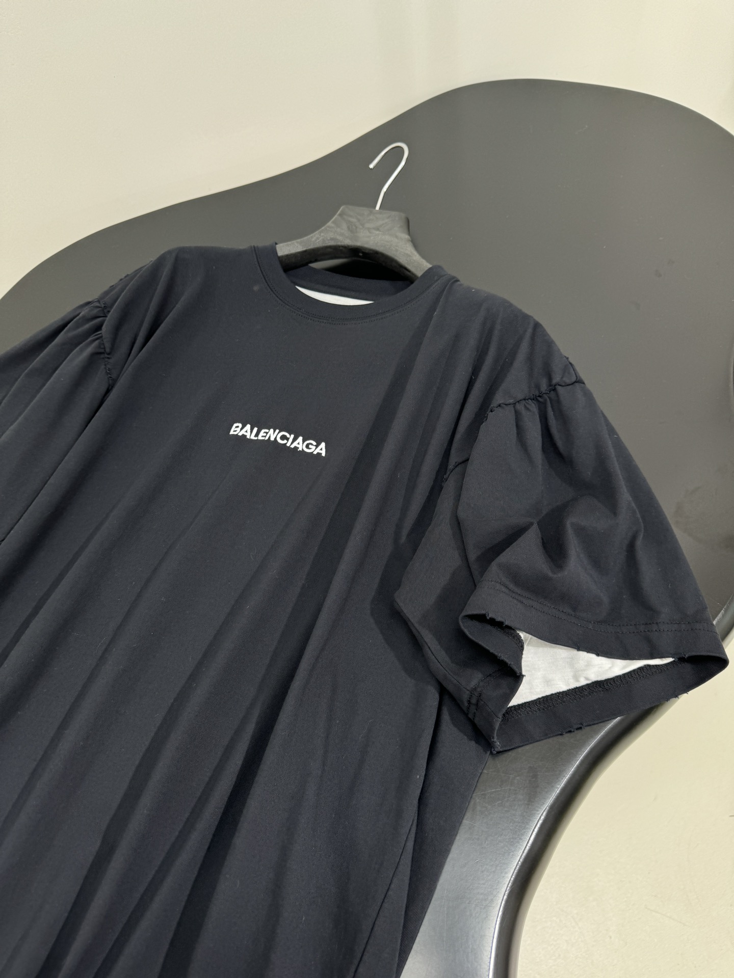 New Balenciaga Spring T-Shirts: Retro Design, Gender-Neutral, Black, Sm L Size - 图片 7