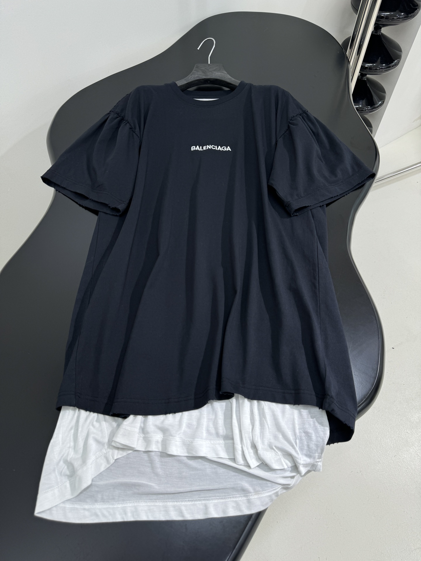 New Balenciaga Spring T-Shirts: Retro Design, Gender-Neutral, Black, Sm L Size - 图片 5