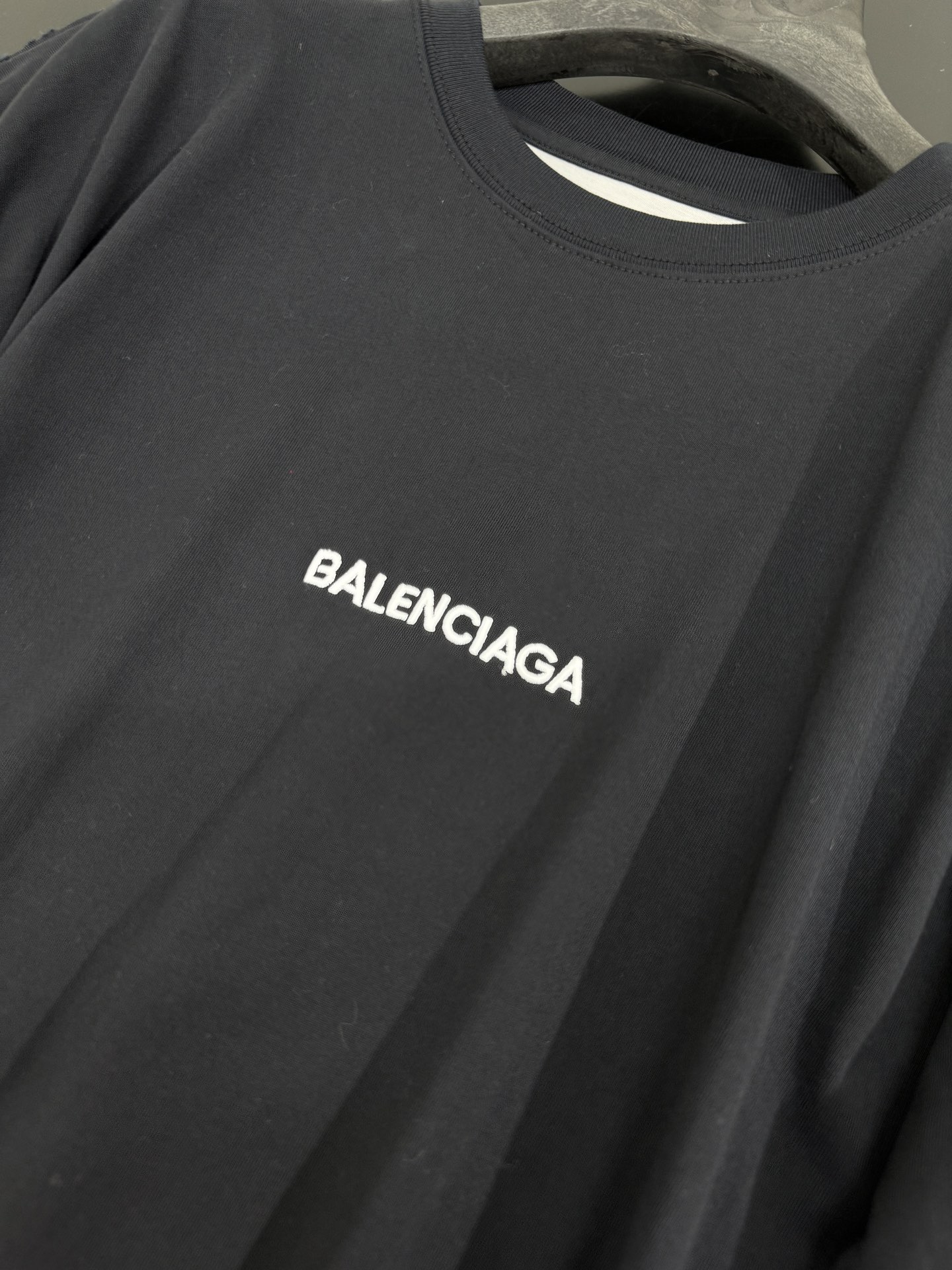 New Balenciaga Spring T-Shirts: Retro Design, Gender-Neutral, Black, Sm L Size - 图片 6