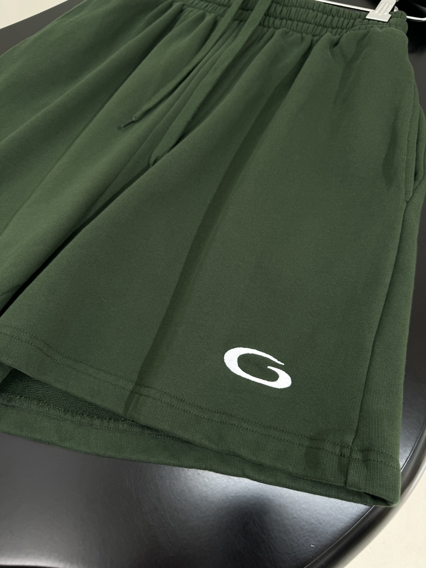 Balenciaga’s Original Hardcore Female Suit with Basketball Art Embroidery and Erosion Effect - 图片 5