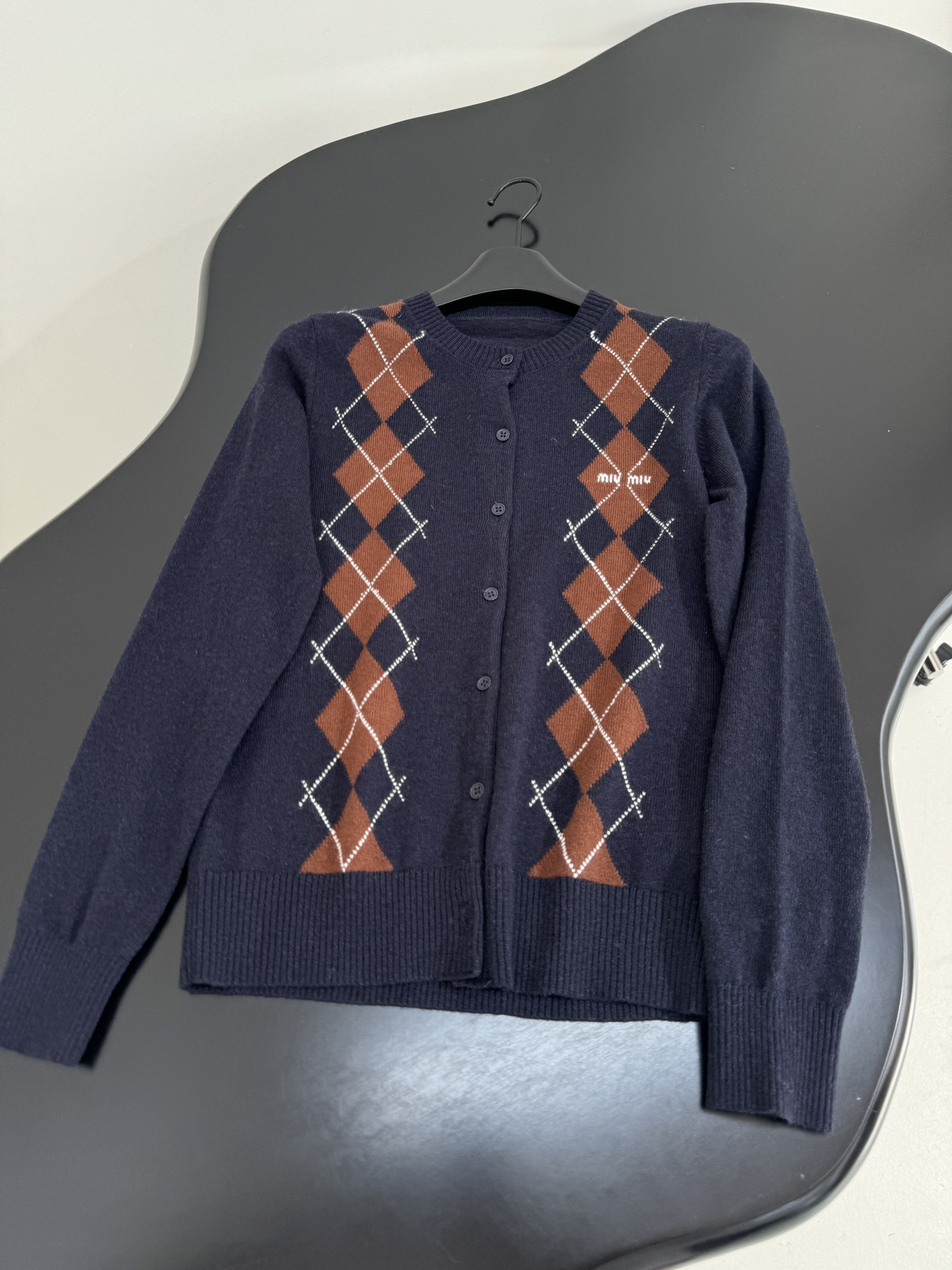 MIU MIU Black & Blue Intarsia Knit Cardigan with Logo Embroidery 5 i1754908354 1578 2