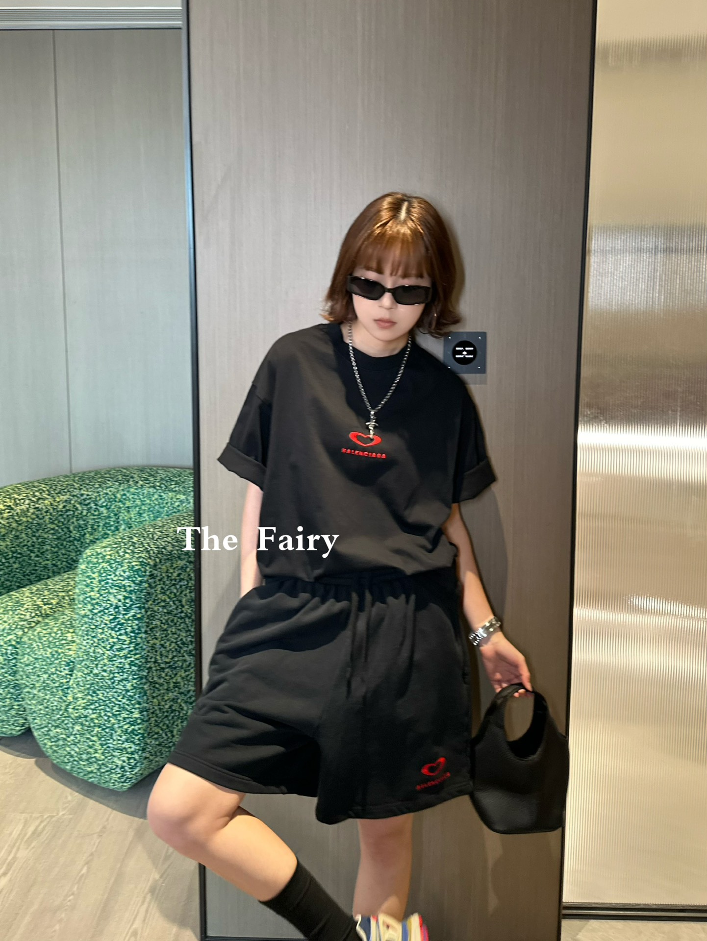 Top chart One of those - 图片 1