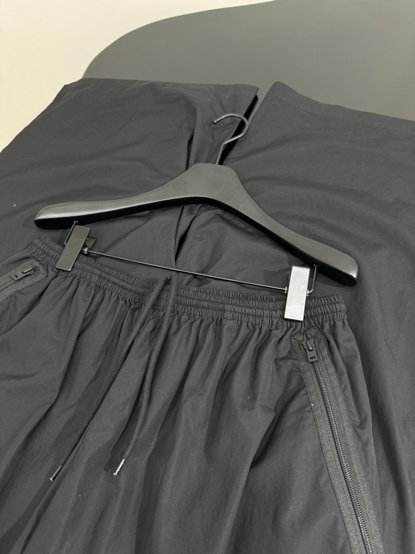 “Technology and Cotton Women’s Suit with Loose Fit for Exercise and Gender Equality” - 图片 9
