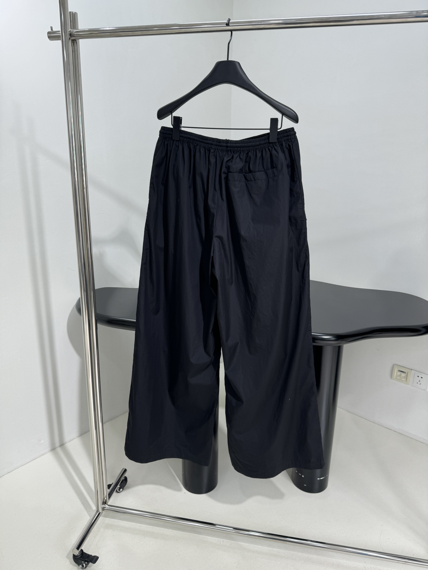 “Technology and Cotton Women’s Suit with Loose Fit for Exercise and Gender Equality” - 图片 3