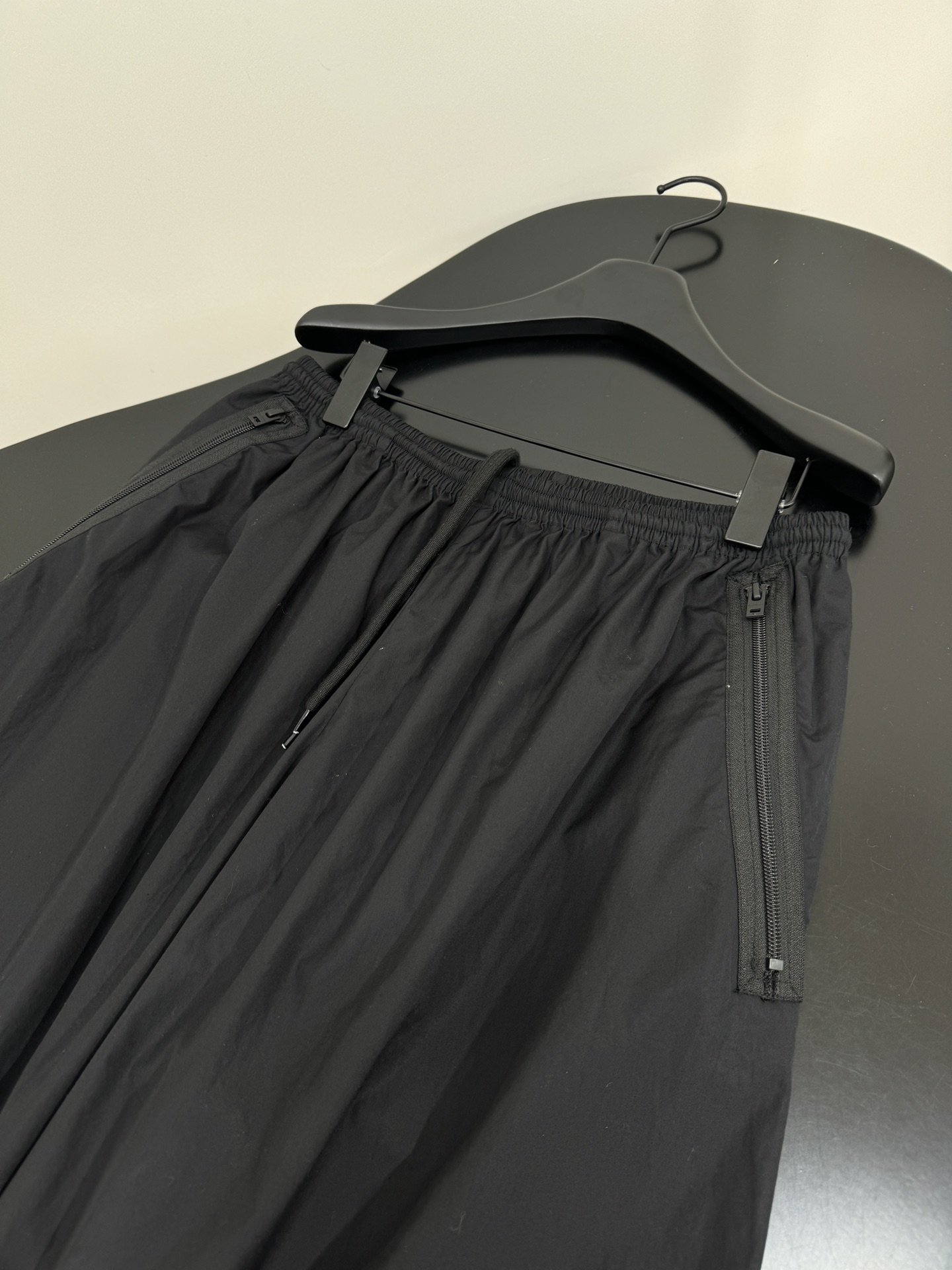 “Technology and Cotton Women’s Suit with Loose Fit for Exercise and Gender Equality” - 图片 6