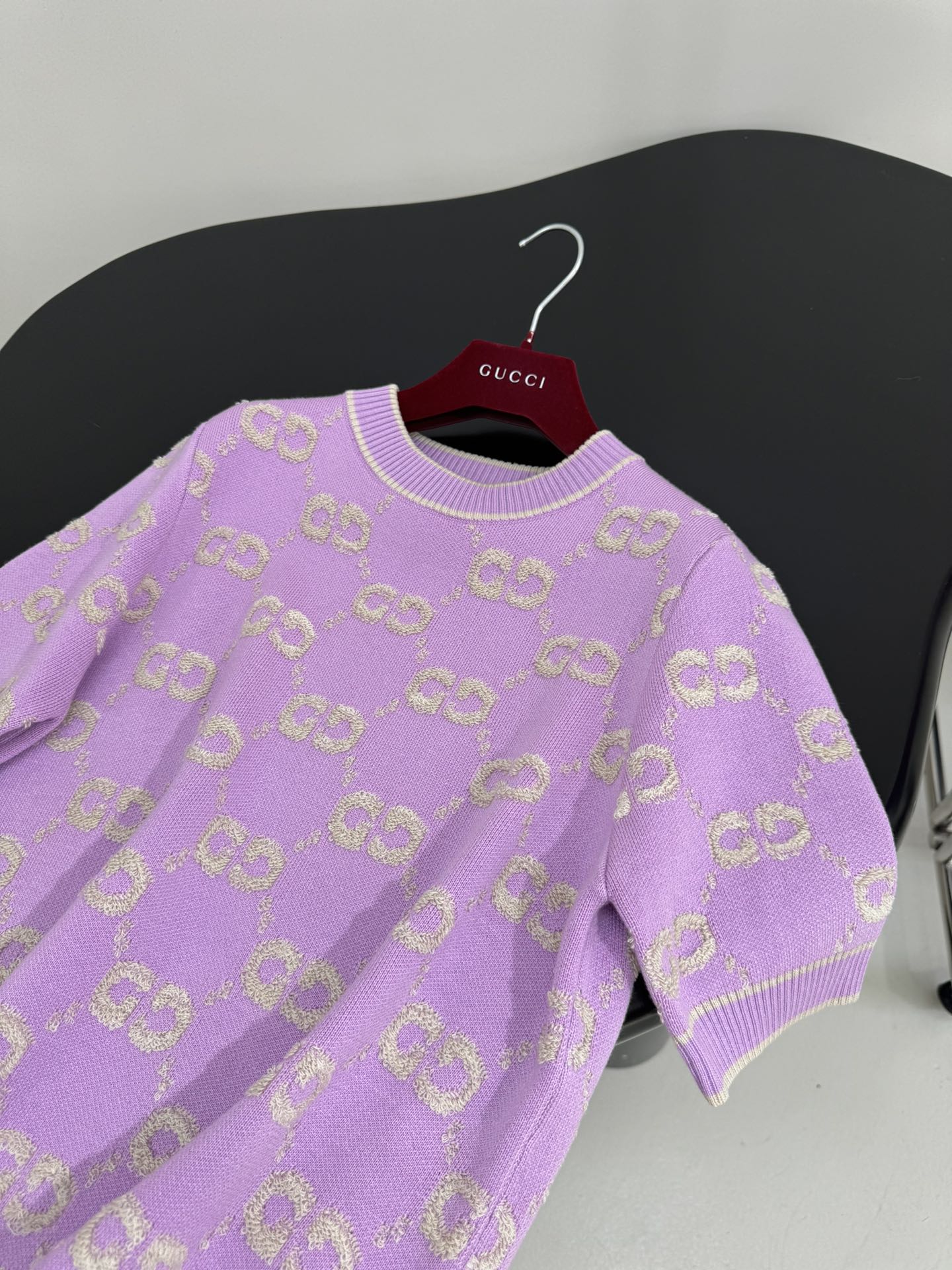 Gucci Jacquard Wool Blend Sweater: Pink & White Interlocking G Embroidery 10 i1760604856 3589 6