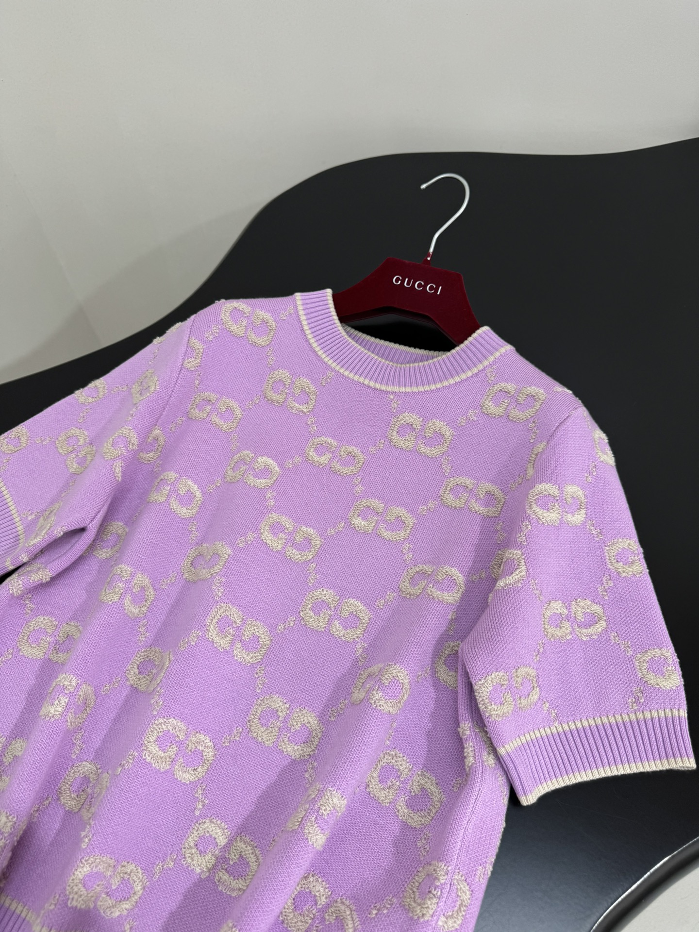 Gucci Jacquard Wool Blend Sweater: Pink & White Interlocking G Embroidery 6 i1760604857 2063 0