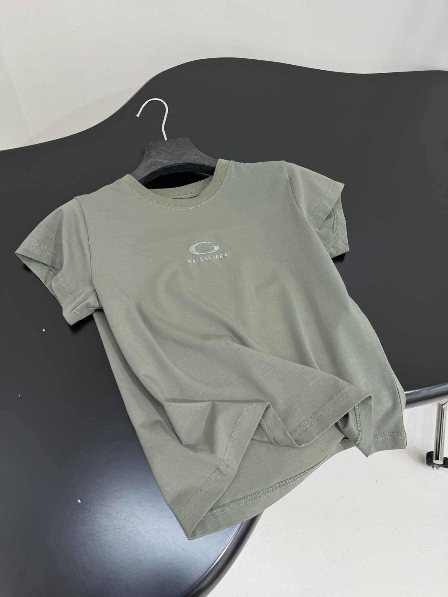 Balenciaga Loop Sports Icon Slim Fit T-Shirt - Vintage Grey Green 6 i1760609933 356 5