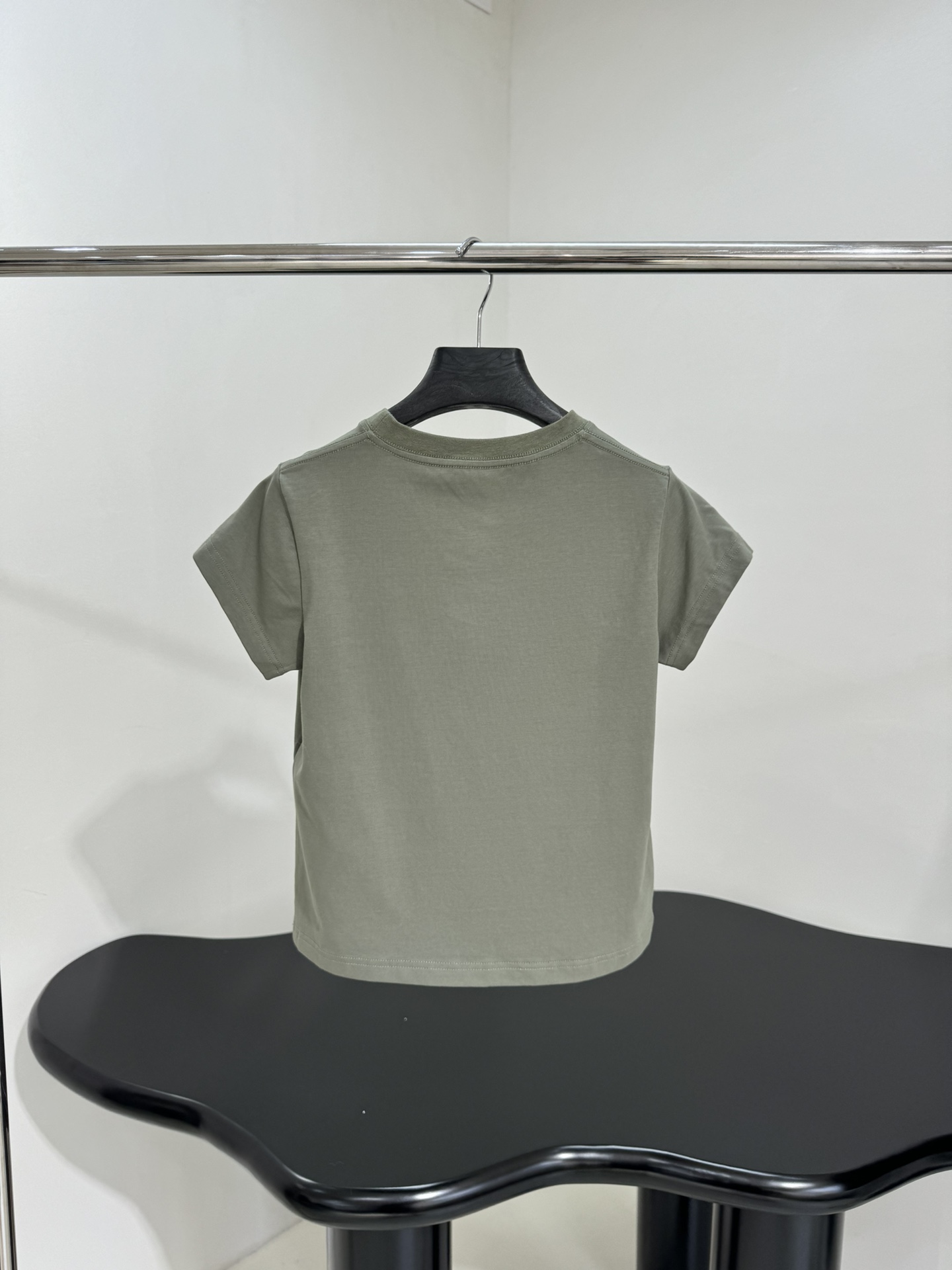 Balenciaga Loop Sports Icon Slim Fit T-Shirt - Vintage Grey Green 4 i1760609933 5855 1