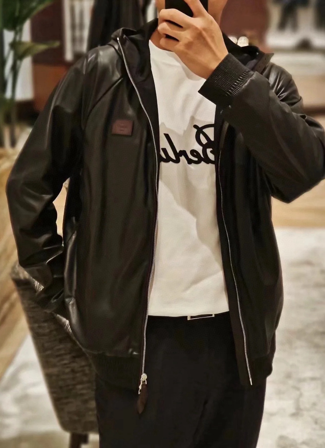 _dsB9s_0bDjhvN-vejN-szJo6DS1E-Y42D6WbuOQ