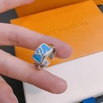 Louis Vuitton Jewelry Ring- High Quality Designer
 Unisex Vintage