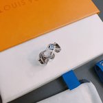 Louis Vuitton Jewelry Ring- Unisex Vintage