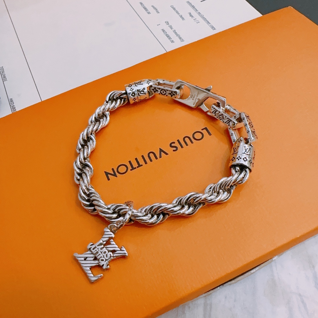 Louis Vuitton Joyas Pulsera En venta en línea
 Universal para hombres y mujeres Vintage Cadena