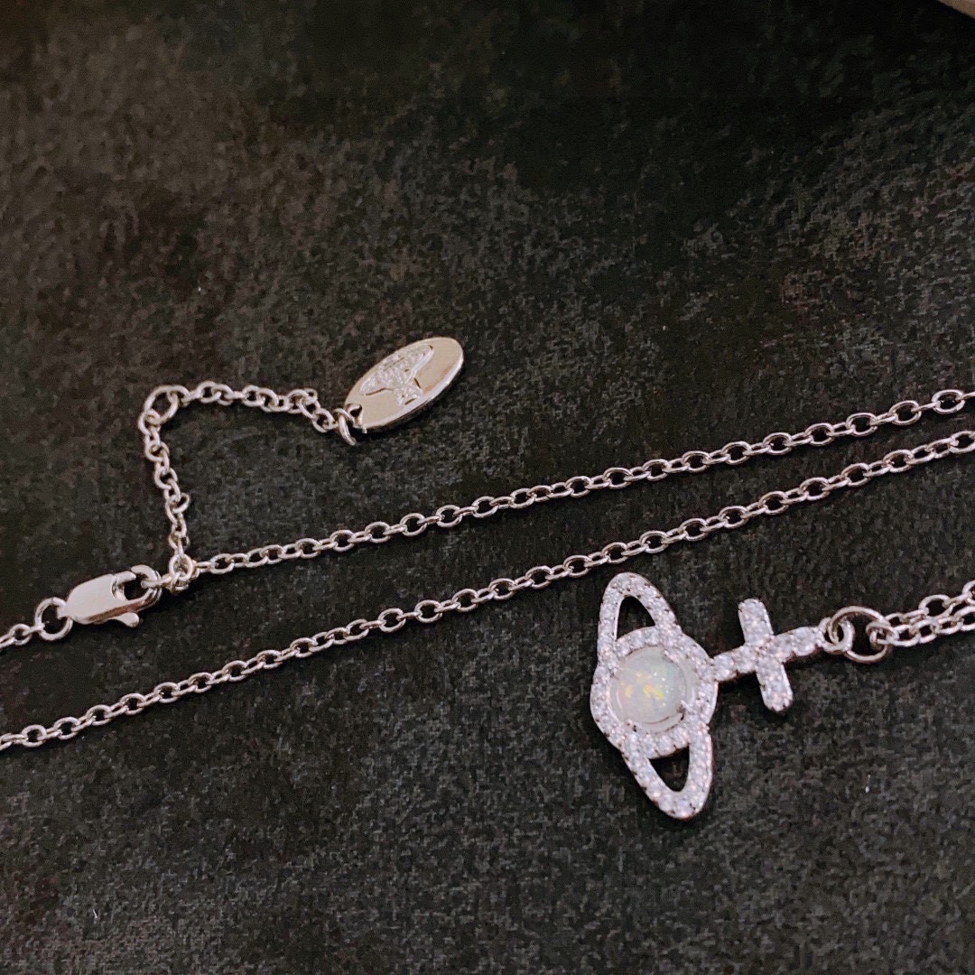 Louis Vuitton Haute Couture Haute Couture Fine Jewelry Necklace Bracelet 2