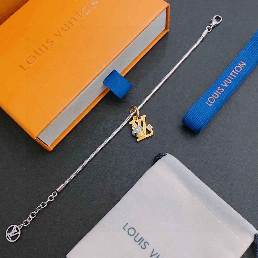Louis Vuitton Haute Couture Haute Couture Fine Jewelry Necklace Bracelet 2