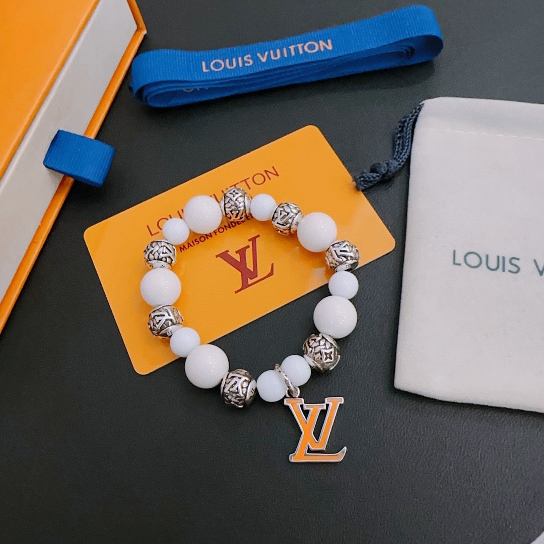 Louis Vuitton Haute Couture Haute Couture Fine Jewelry Necklace Bracelet 8