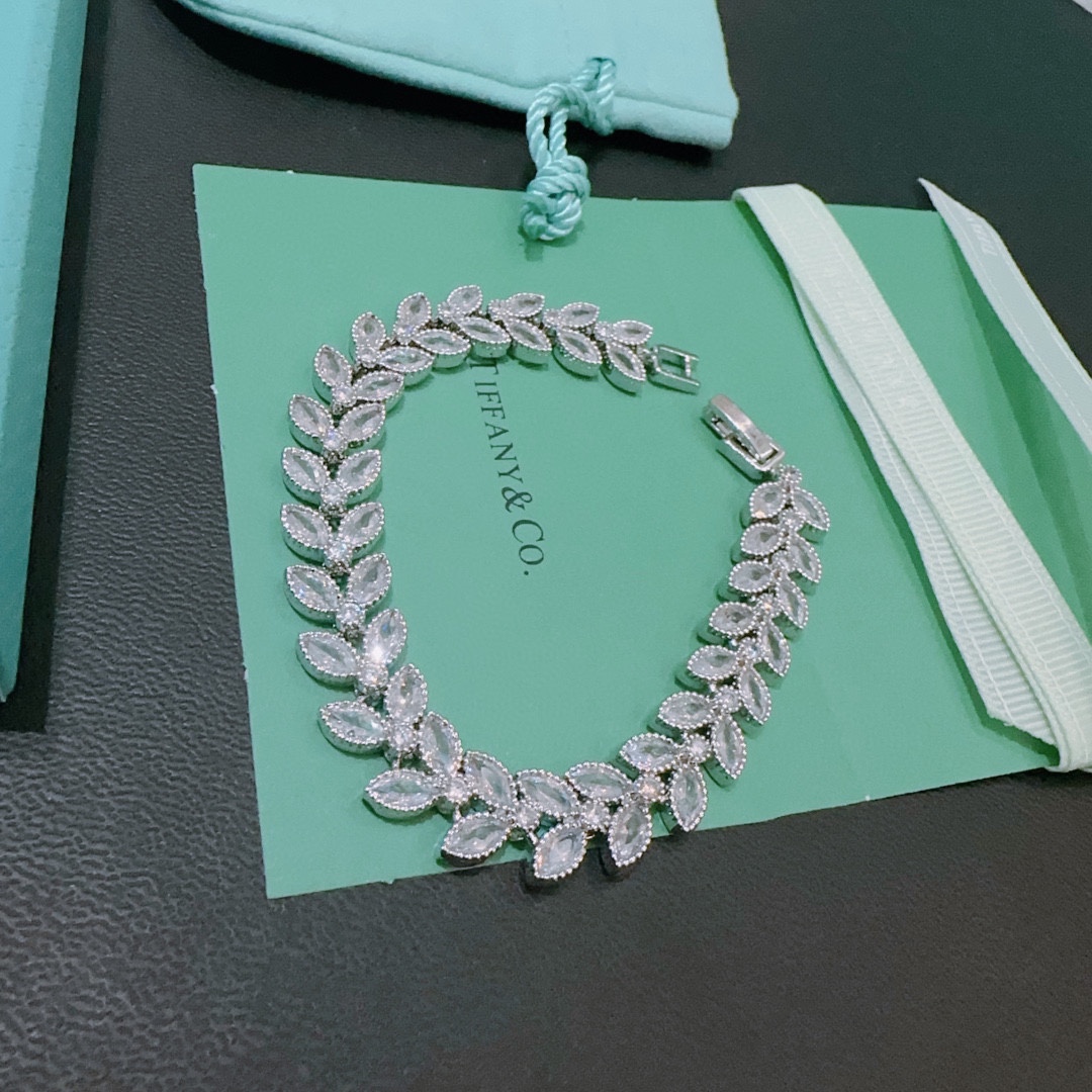 Tiffany&Co. Jewelry Bracelet Platinum Set With Diamonds