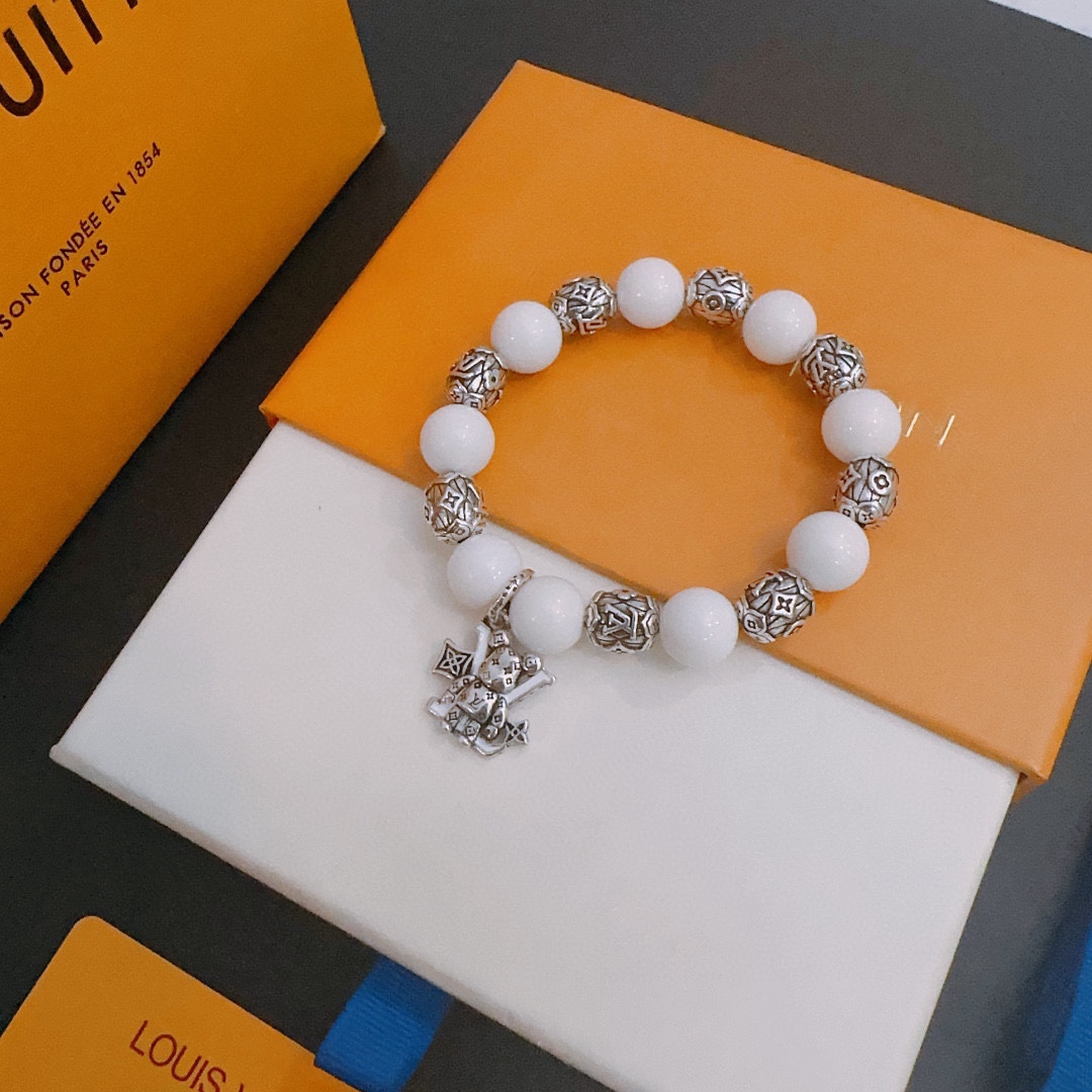 Louis Vuitton luxury bracelet 6