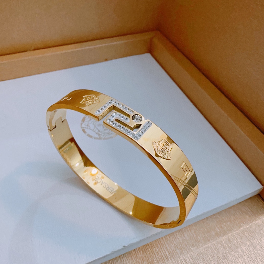 MiniCost Jewelry 5