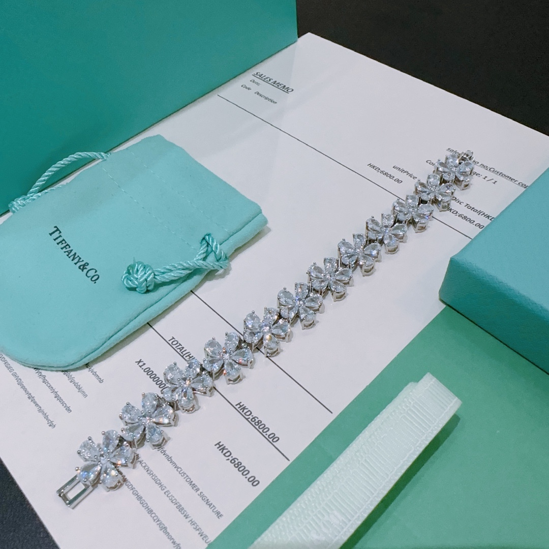 Tiffany&Co. Sieraden Armbanden Platina Met diamanten gezet Unisex